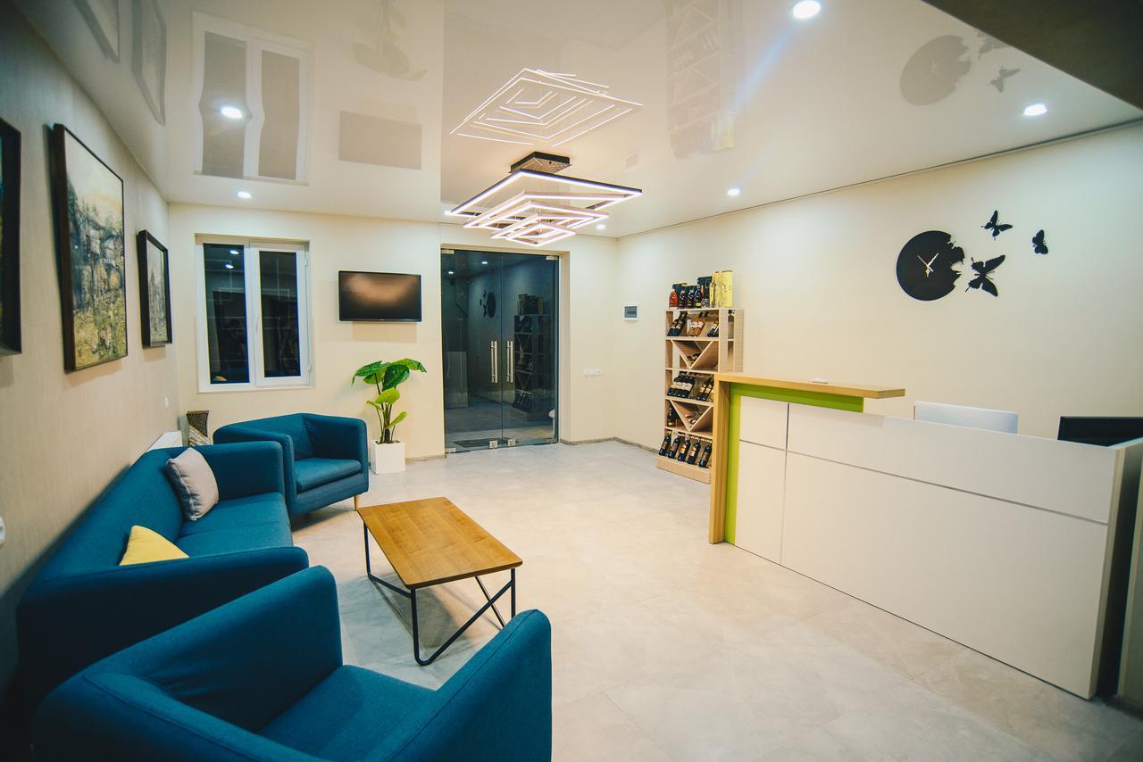 Hotel Sani Кутаиси Екстериор снимка